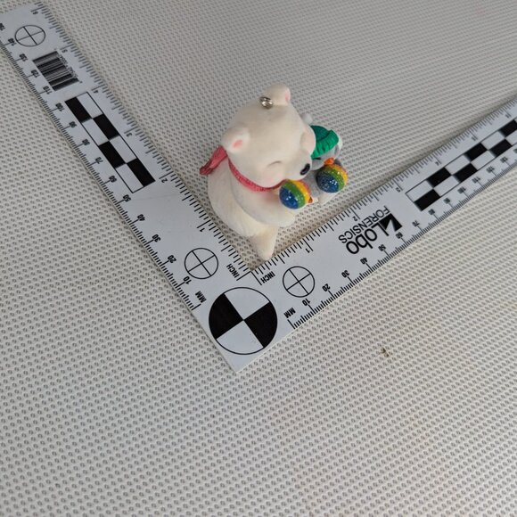 Hallmark 2005 Snowball & Tuxedo "Two Sweet!" Keepsake Christmas Ornament - Picture 8 of 10